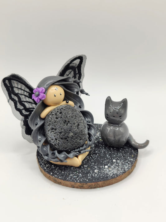 Fée noire - Pierre de lave