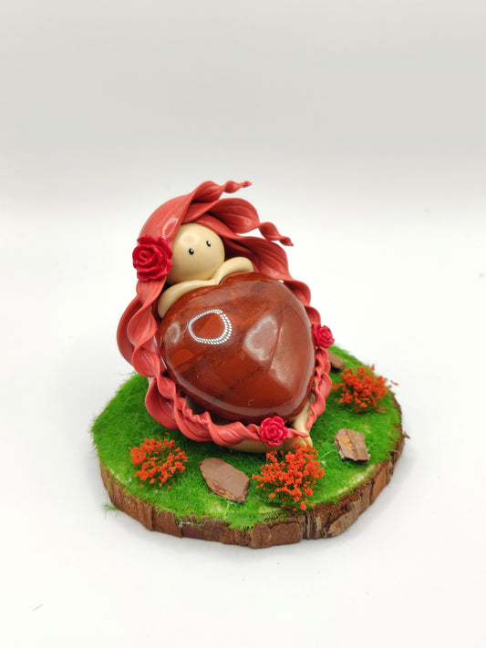 126 Nymphe de vitalité - Jaspe breschia en forme de coeur