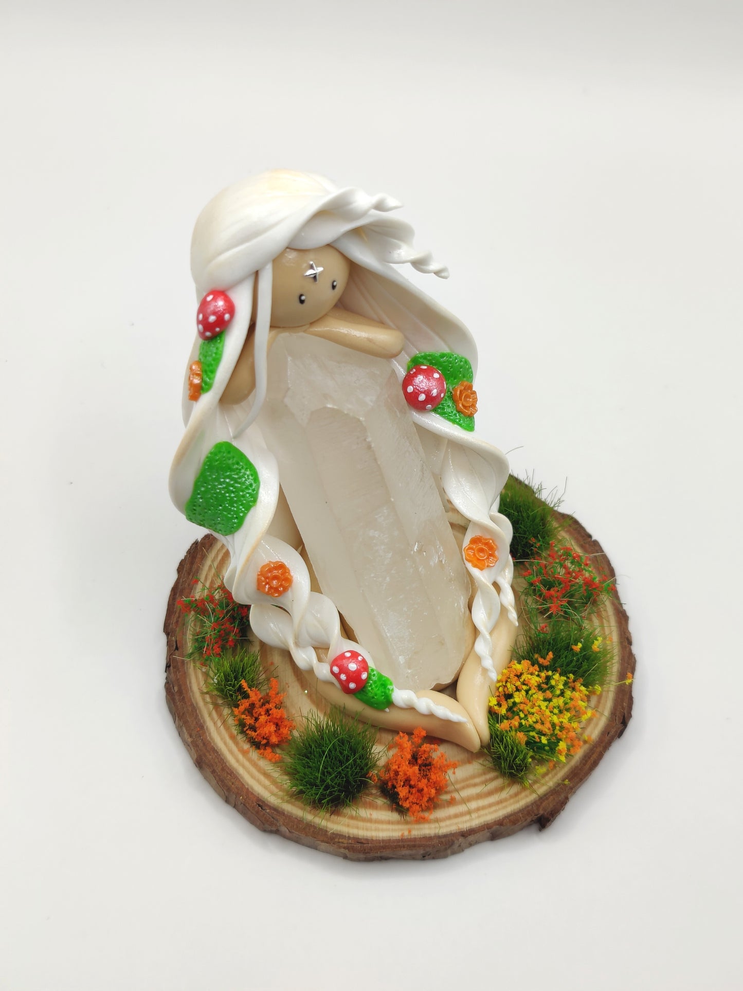 Nymphe des forêts - Pointe de cristal de roche