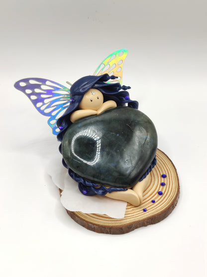 Fée de protection - Labradorite en forme de coeur