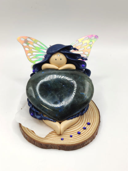 Fée de protection - Labradorite en forme de coeur
