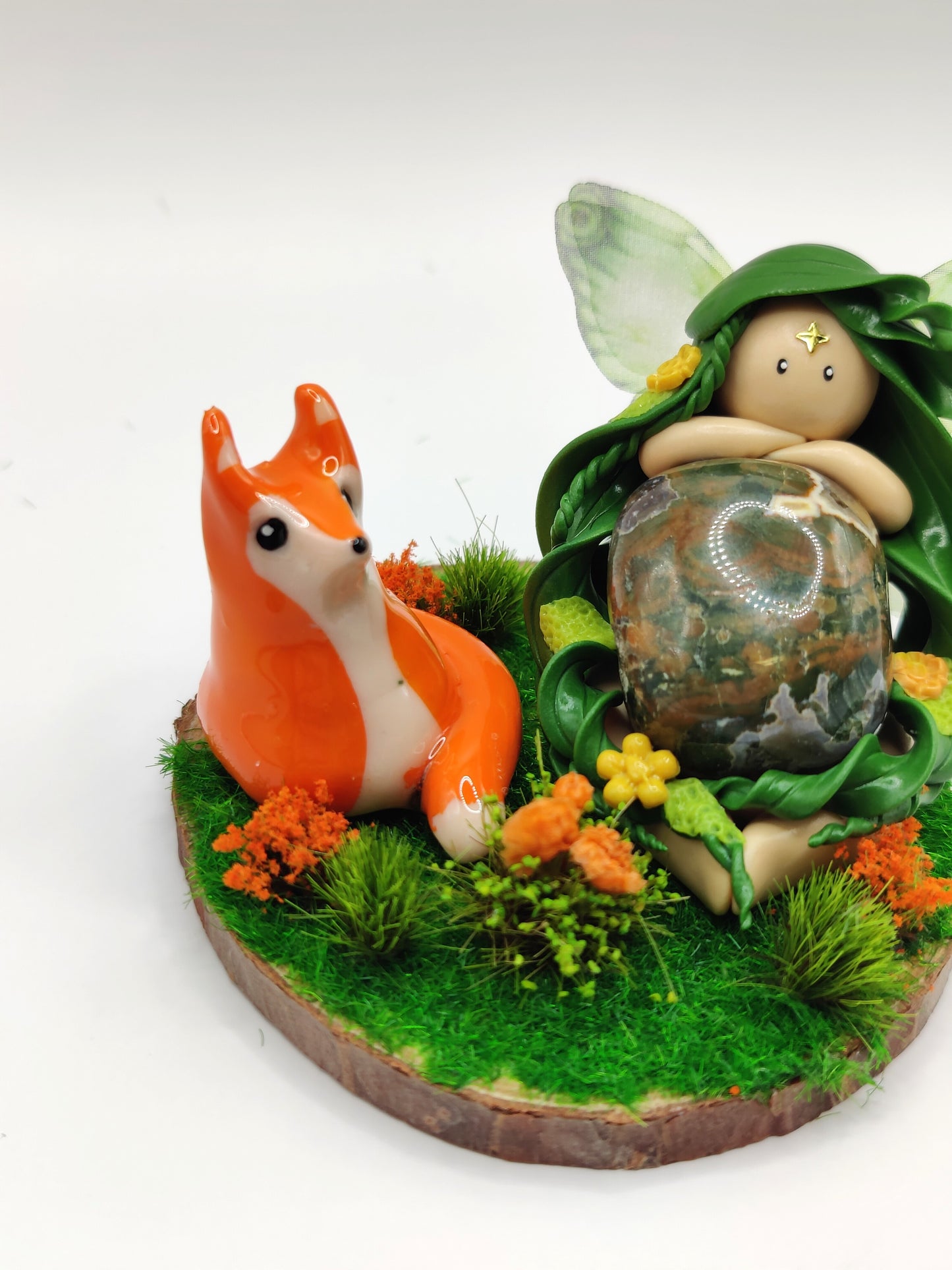 Fée des animaux et son renard - Rhyolite