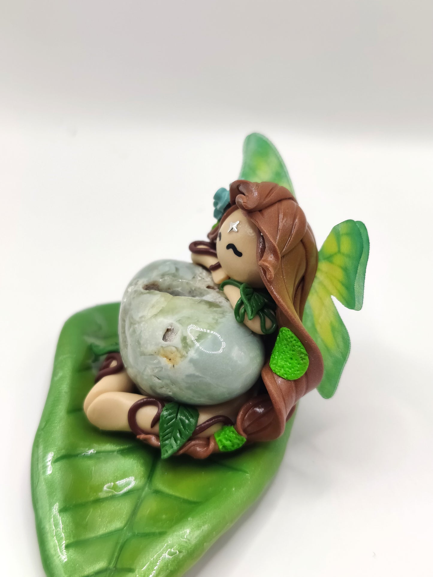 Fée gardienne de la forêt - Jade jaune à cavité