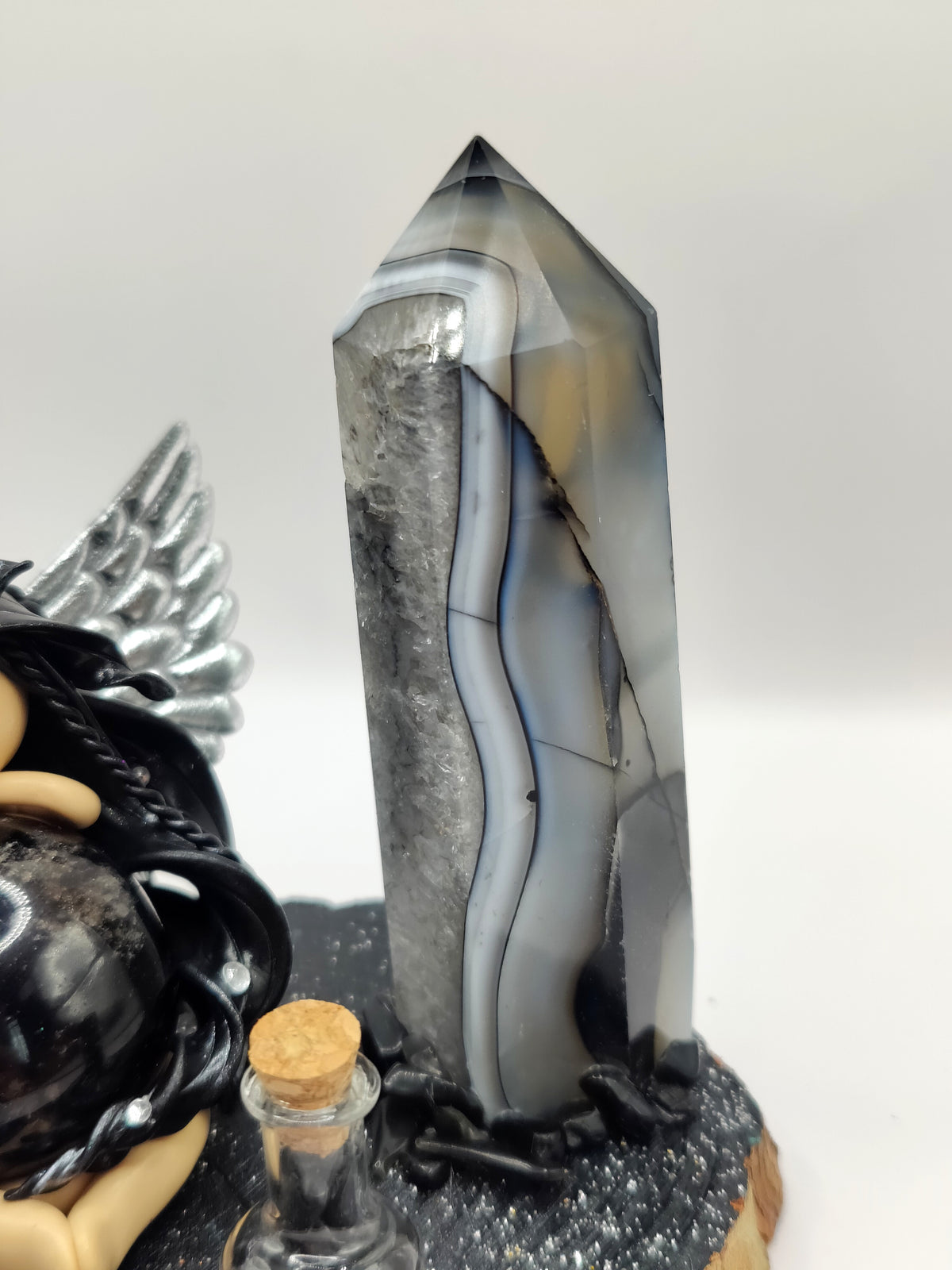 Reine de la lune - Obsidienne noire et pointe en agate noire
