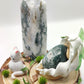 Reine de la nature et son chat protecteur - Agate arbre