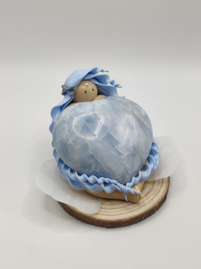 Nymphe bleu - Calcite en forme de coeur